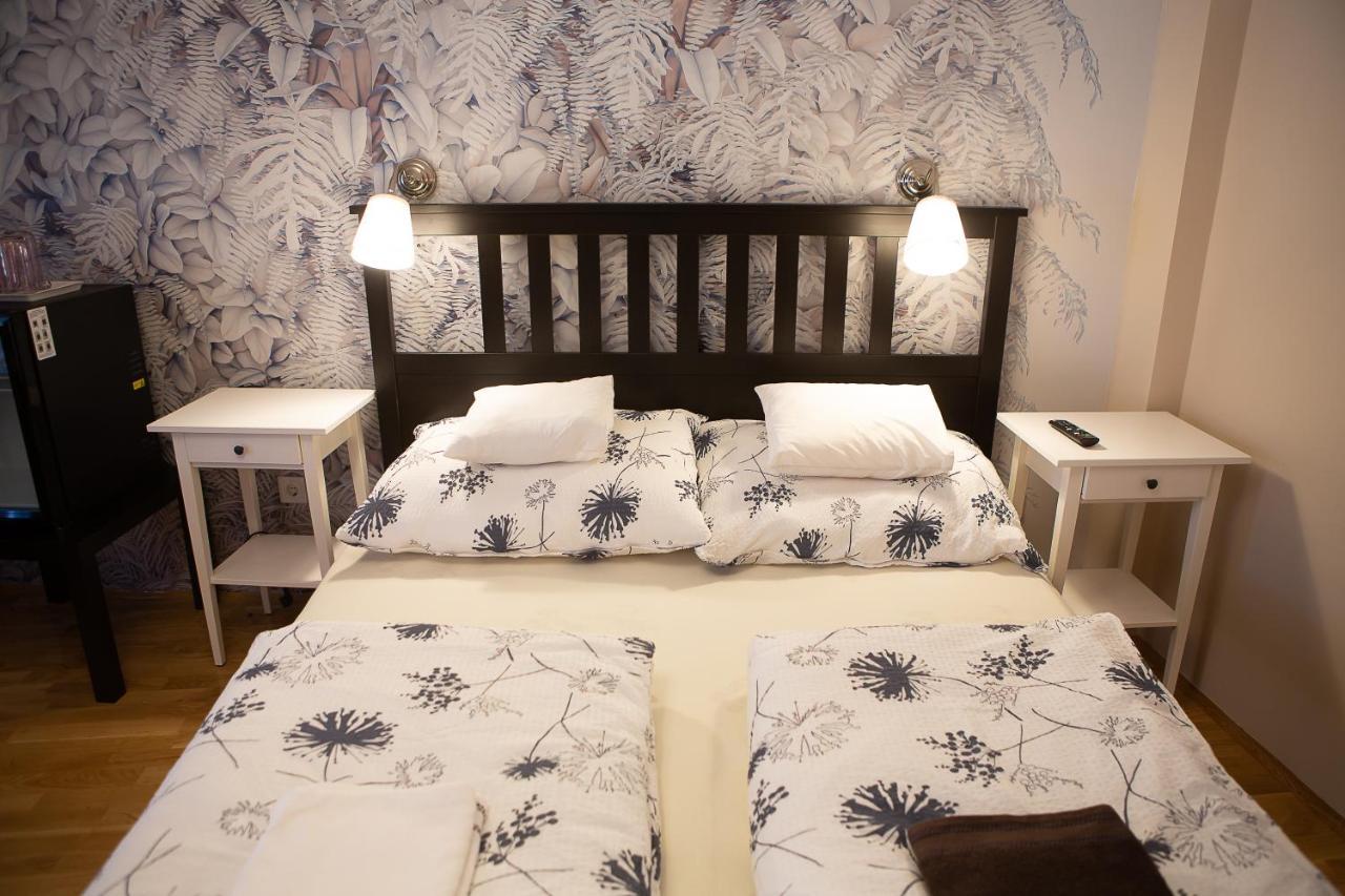 Hunyadi Panzio-Apartman Makó Exterior foto