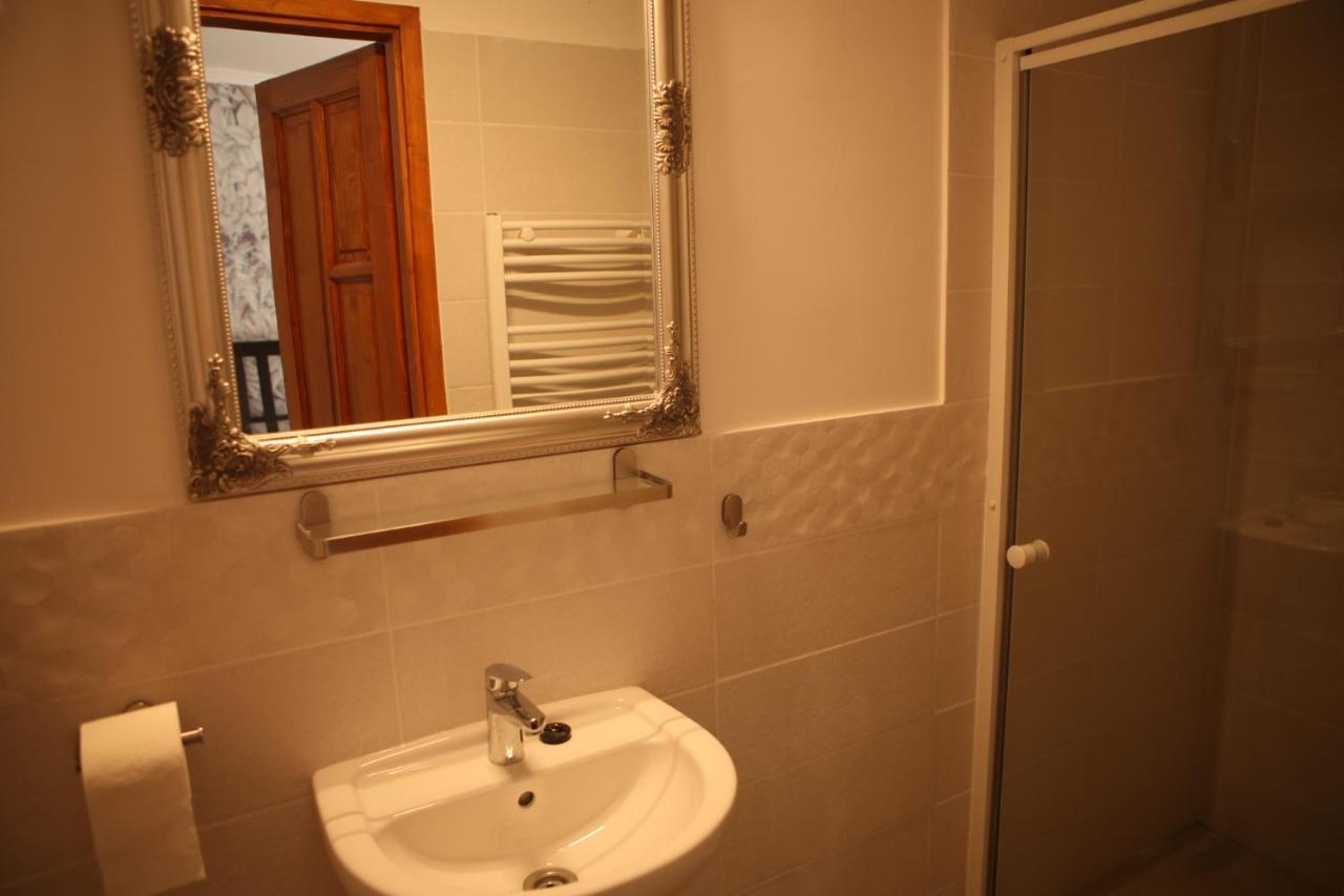 Hunyadi Panzio-Apartman Makó Exterior foto
