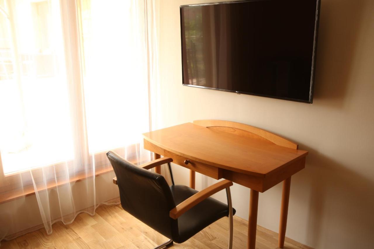 Hunyadi Panzio-Apartman Makó Exterior foto
